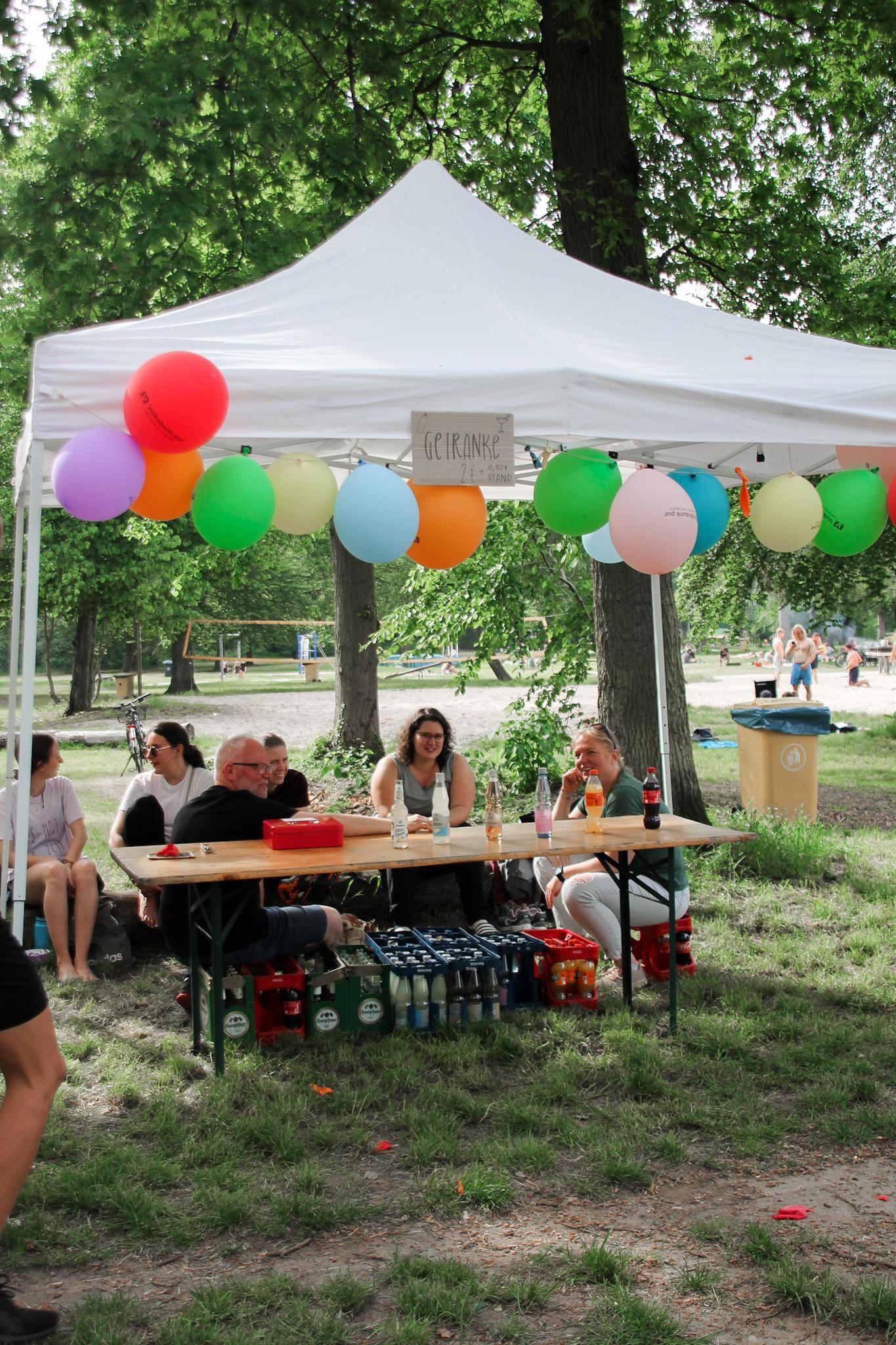 Pavillon mit Getränkestand